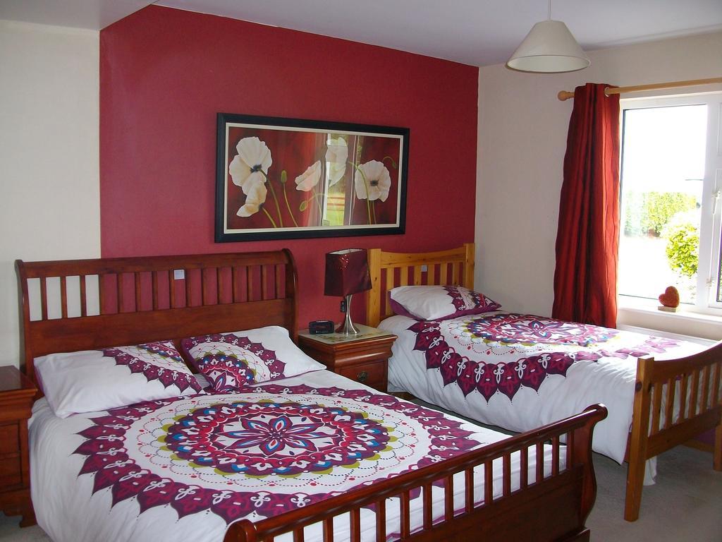 Clonmacnoise B&B Exterior photo