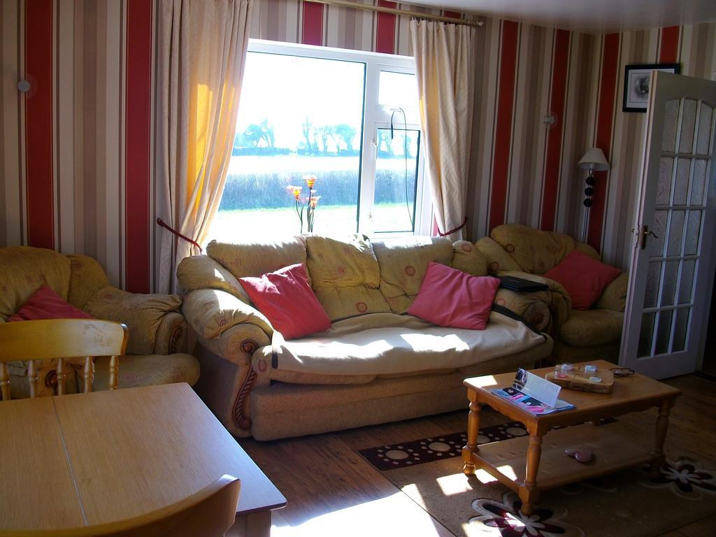Clonmacnoise B&B Exterior photo